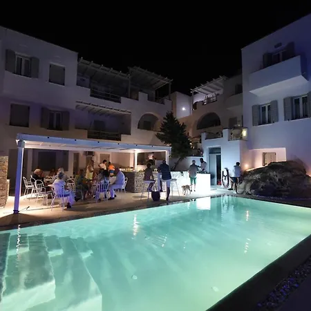 Anthos Hotel apartamentowy Nausa