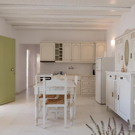 Anthos Aparthotel