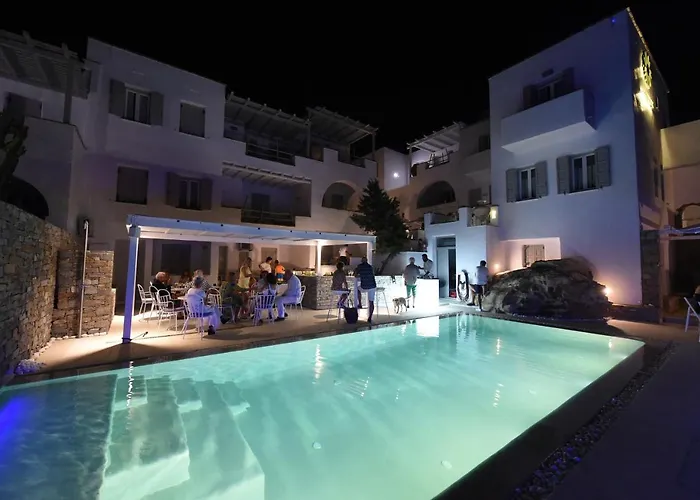 Anthos Apartahotel Naousa (Paros)