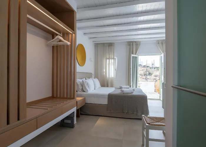 Anthos Aparthotel 4*